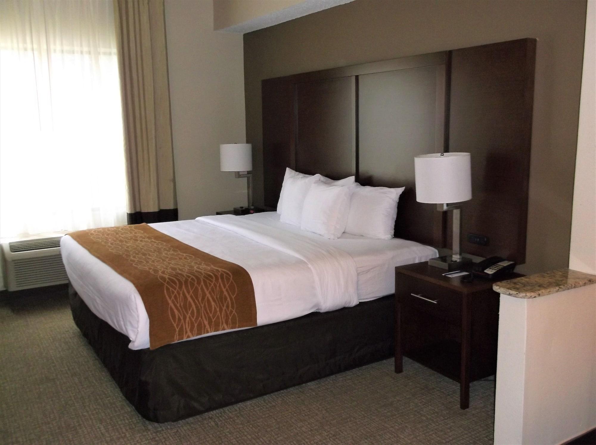 Comfort Inn & Suites Сегин Экстерьер фото