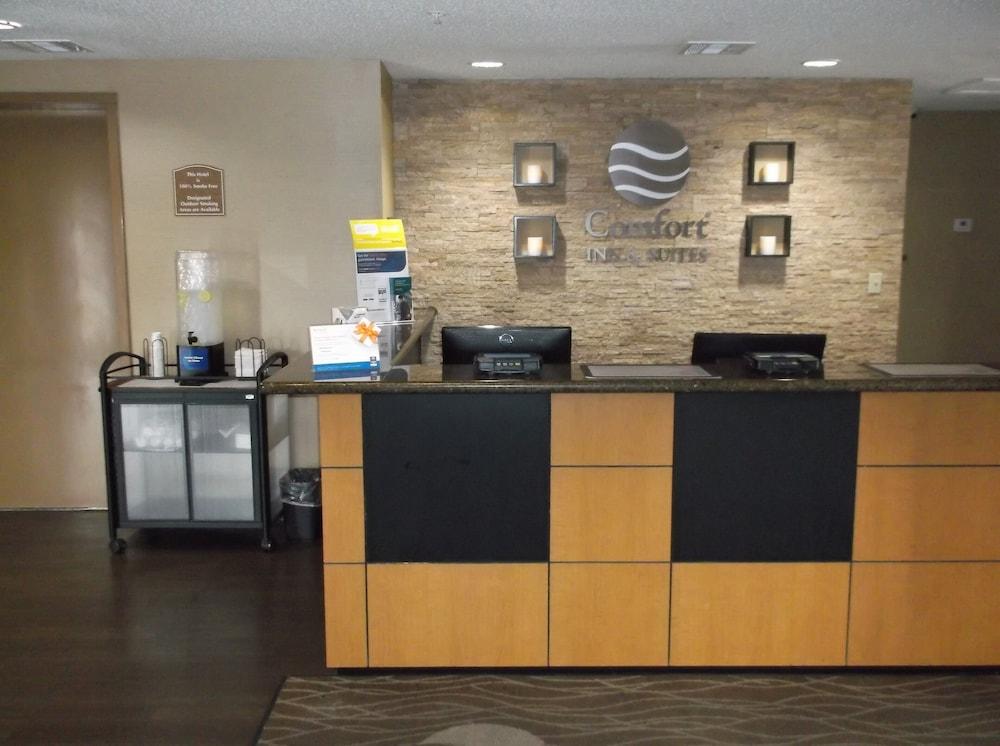 Comfort Inn & Suites Сегин Экстерьер фото