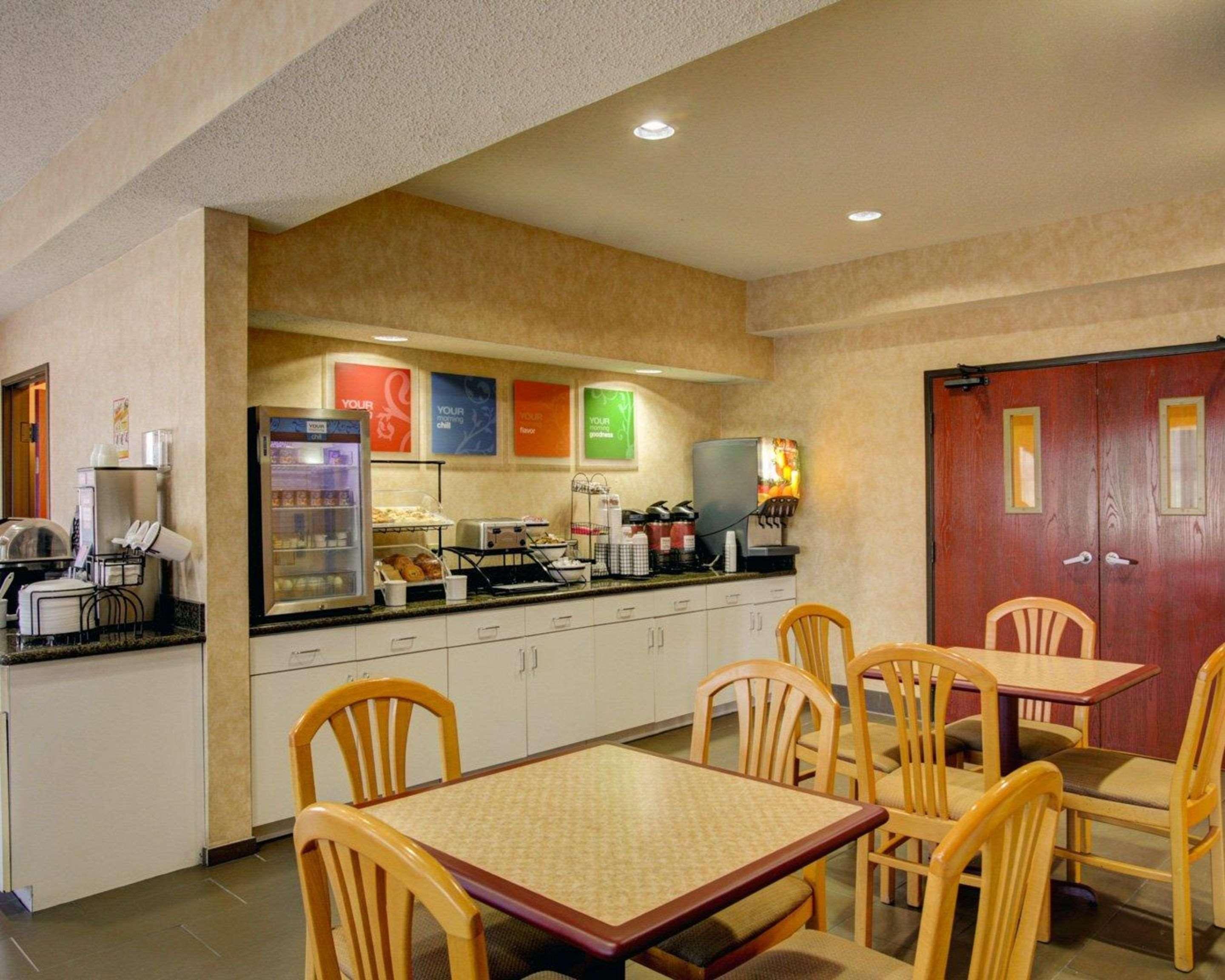 Comfort Inn & Suites Сегин Экстерьер фото