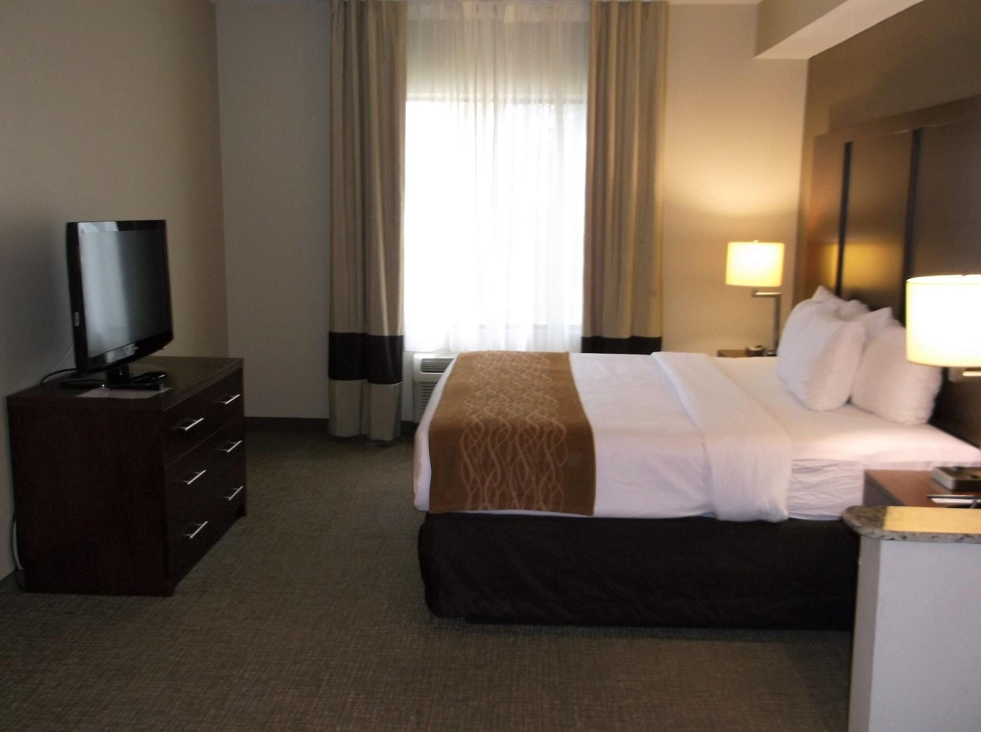 Comfort Inn & Suites Сегин Экстерьер фото