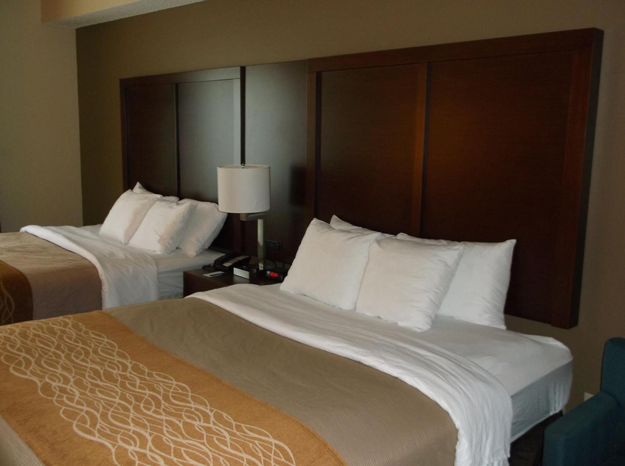 Comfort Inn & Suites Сегин Экстерьер фото