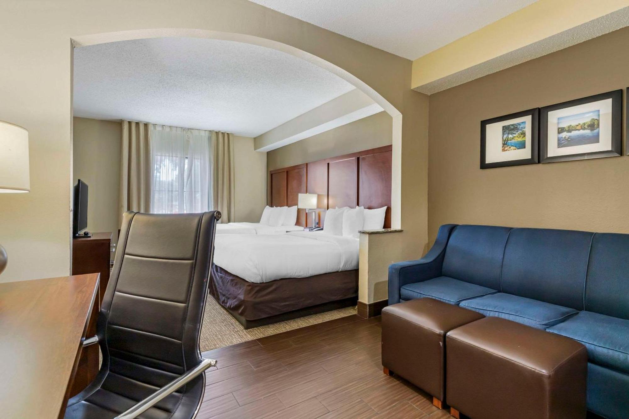 Comfort Inn & Suites Сегин Экстерьер фото