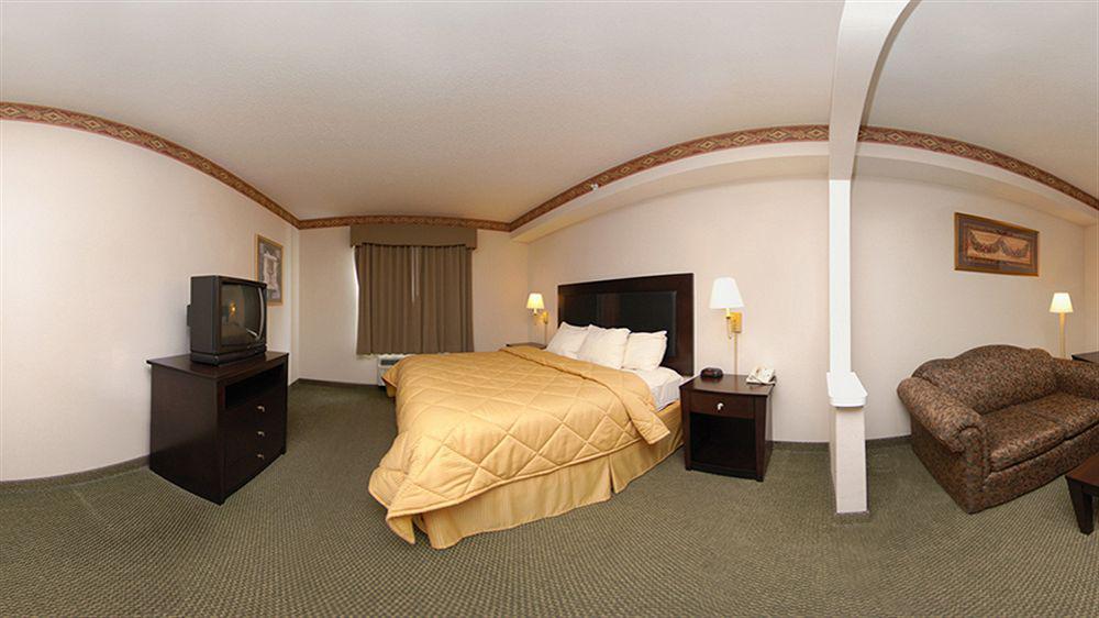 Comfort Inn & Suites Сегин Экстерьер фото